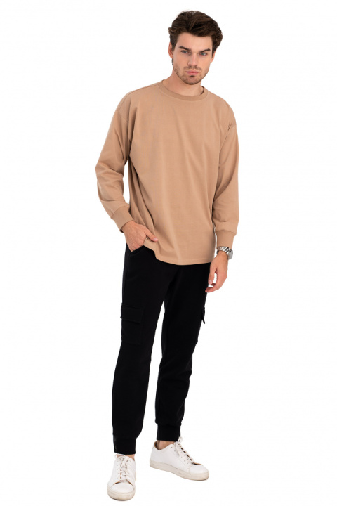 Bluzka damska longsleeve oversize z nadrukiem orzechowa B212 Bluzka damska longsleeve oversize z nadrukiem orzechowa B212