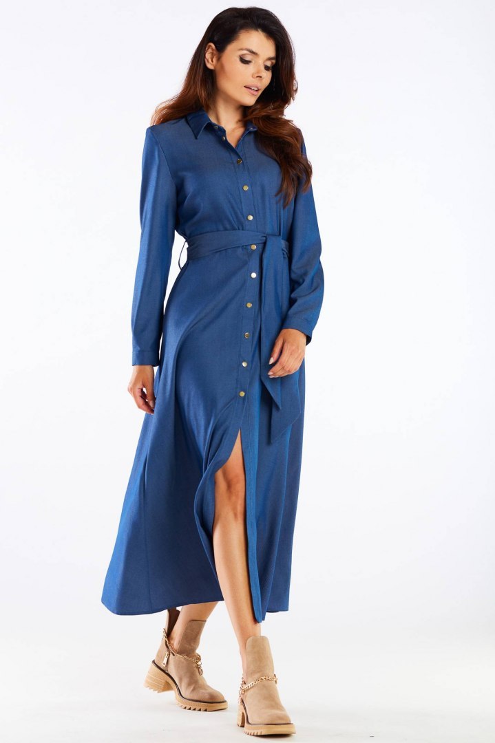 Sukienka maxi zapinana wiązana z wiskozy długi rękaw niebieska A451