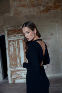 Sukienka swetrowa midi dopasowana długi rękaw bawełniana czarna K110