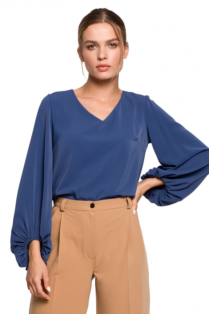 Elegancka bluzka damska gładka dekolt V szerokie rękawy niebieska S272 Elegancka bluzka damska gładka dekolt V szerokie rękawy niebieska S272