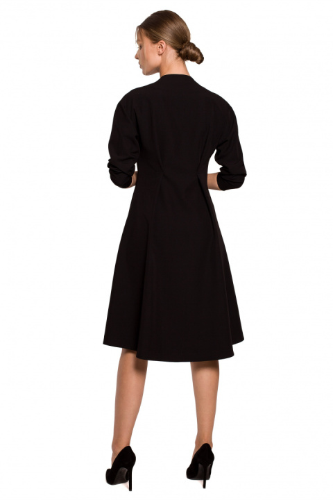 Elegancka sukienka midi rozkloszowana na zakładkę czarna S280 Elegancka sukienka midi rozkloszowana na zakładkę czarna S280