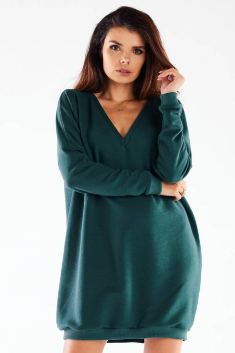 Sukienka mini oversize bombka długi rękaw dekolt V zielona M272 Sukienka mini oversize bombka długi rękaw dekolt V zielona M272