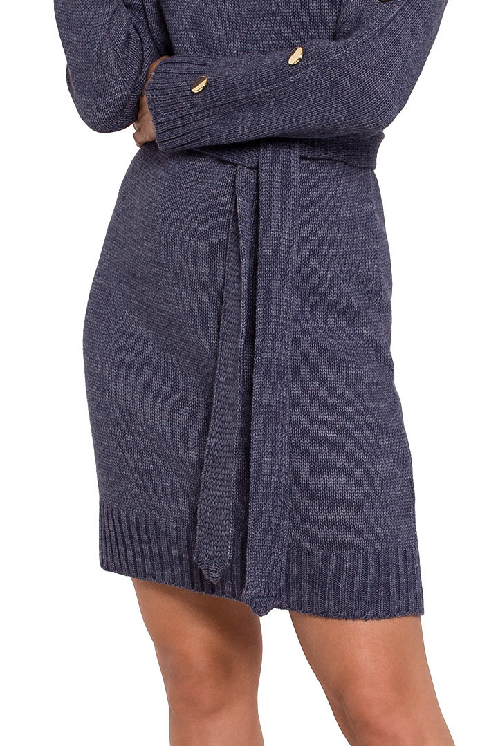 Sukienka swetrowa midi luźna z paskiem długi rękaw niebieska K123