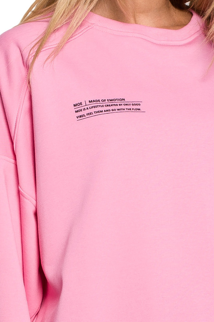 Bluza damska dzianinowa oversize dresowa z nadrukiem różowa me613 Bluza damska dzianinowa oversize dresowa z nadrukiem różowa me613