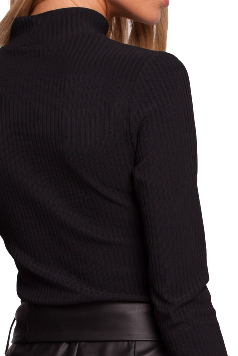 Bluza damska kangurka z kapturem falbanki na rękawach czarna me609 Bluza damska kangurka z kapturem falbanki na rękawach czarna me609