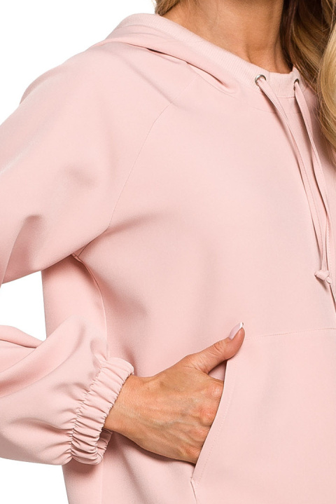 Bluza damska kangurka z kapturem falbanki na rękawach pudrowa me609 Bluza damska kangurka z kapturem falbanki na rękawach pudrowa me609