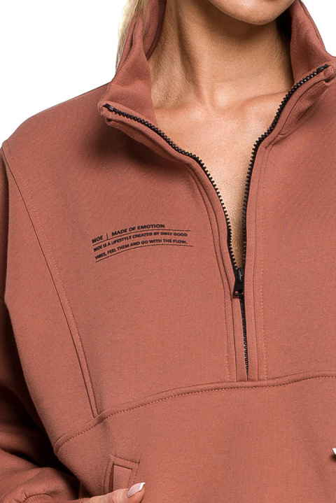 Bluza damska luźna rozpinana z kołnierzem i gumą marsala me616 Bluza damska luźna rozpinana z kołnierzem i gumą marsala me616