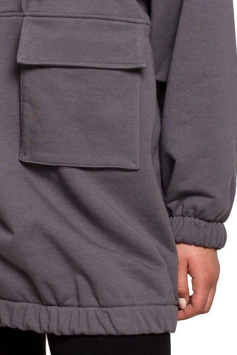 Bluza damska oversize długa z gumką i kieszenią antracytowa B202 Bluza damska oversize długa z gumką i kieszenią antracytowa B202