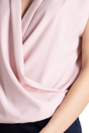Bluzka damska z kopertowym dekoltem i krótkim rękawem różowa M M652