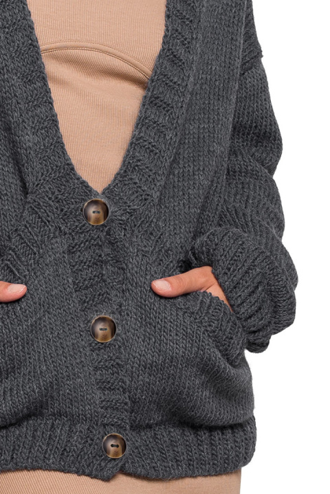 Kardigan damski krótki oversize zapinany na guziki antracytowy BK074 Kardigan damski krótki oversize zapinany na guziki antracytowy BK074