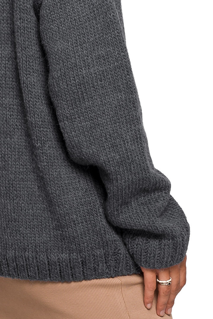 Kardigan damski krótki oversize zapinany na guziki antracytowy BK074 Kardigan damski krótki oversize zapinany na guziki antracytowy BK074
