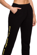 Spodnie damskie joggery dresowe dzianinowe z gumką czarne me621