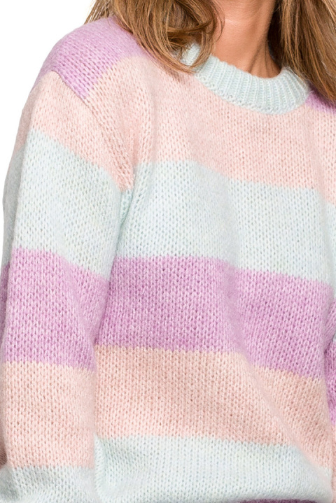 Sweter damski w kolorowe paski do bioder wielokolorowy m1 BK071 Sweter damski w kolorowe paski do bioder wielokolorowy m1 BK071