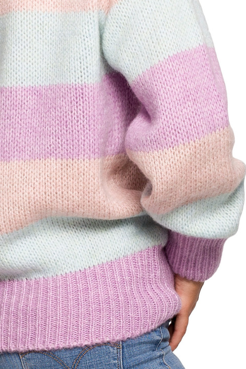 Sweter damski w kolorowe paski do bioder wielokolorowy m1 BK071 Sweter damski w kolorowe paski do bioder wielokolorowy m1 BK071
