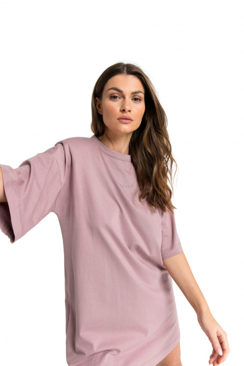 Damska koszulka nocna dzienna bawełniana oversize wrzosowa LA068 Damska koszulka nocna dzienna bawełniana oversize wrzosowa LA068