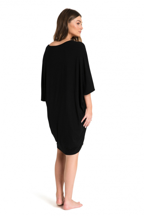 Koszulka damska nocna do spania oversize z wiskozy czarna LA071 Koszulka damska nocna do spania oversize z wiskozy czarna LA071