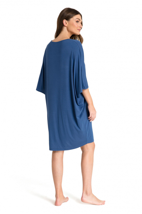 Koszulka damska nocna do spania oversize z wiskozy niebieska LA071 Koszulka damska nocna do spania oversize z wiskozy niebieska LA071