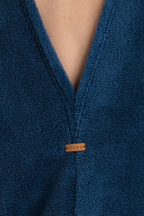 Bluza damska tunika pluszowa oversize dekolt z tyłu granatowa LA082 Bluza damska tunika pluszowa oversize dekolt z tyłu granatowa LA082