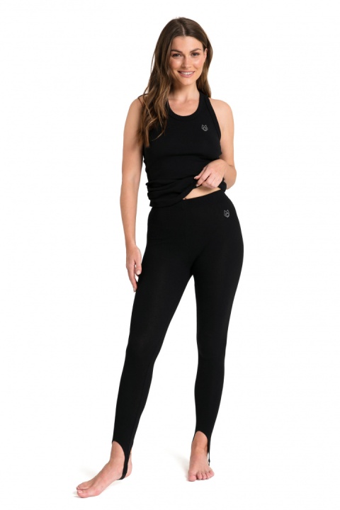 Spodnie damskie legginsy z zapiętkiem dzianinowe z gumką czarne LA088 Spodnie damskie legginsy z zapiętkiem dzianinowe z gumką czarne LA088