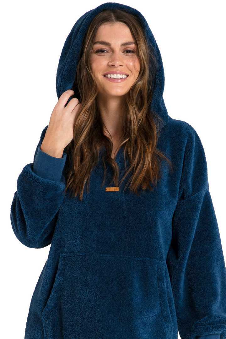 Bluza damska długa pluszowa oversize z kapturem granatowa LA081 Bluza damska długa pluszowa oversize z kapturem granatowa LA081