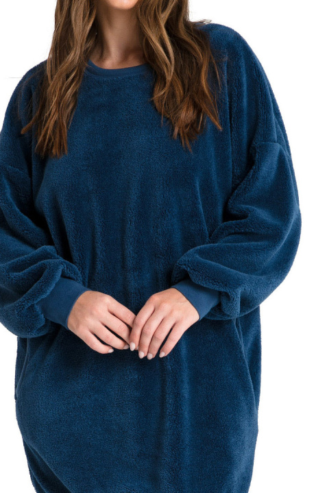 Bluza damska tunika pluszowa oversize dekolt z tyłu granatowa LA082 Bluza damska tunika pluszowa oversize dekolt z tyłu granatowa LA082
