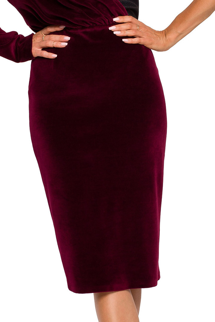 Elegancka sukienka midi welurowa asymetryczna dwa materiały bordowa me640 Elegancka sukienka midi welurowa asymetryczna dwa materiały bordowa me640