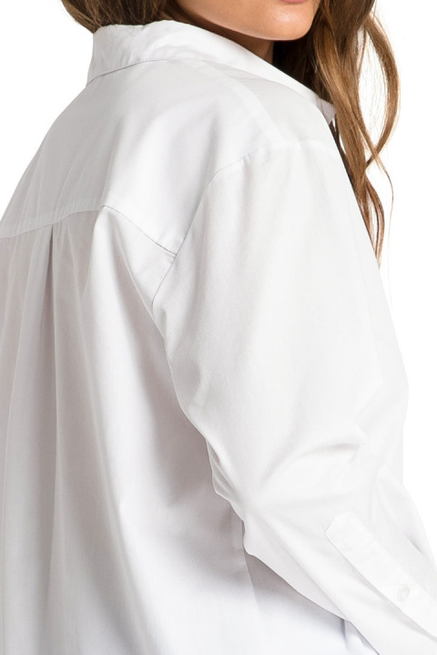 Koszula damska klasyczna boyfriend oversize zapinana biała LA079 Koszula damska klasyczna boyfriend oversize zapinana biała LA079