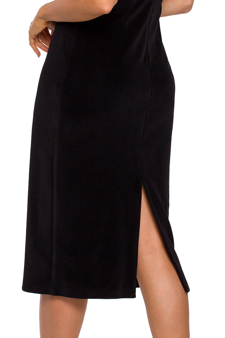 Sukienka midi ołówkowa welurowa na ramiączkach z paskiem czarna me639