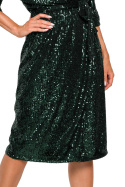 Wyjątkowa sukienka midi cekinowa wiązana paskiem dekolt V zielona me653