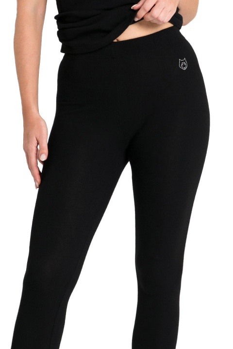 Spodnie damskie legginsy z zapiętkiem dzianinowe z gumką czarne LA088 Spodnie damskie legginsy z zapiętkiem dzianinowe z gumką czarne LA088