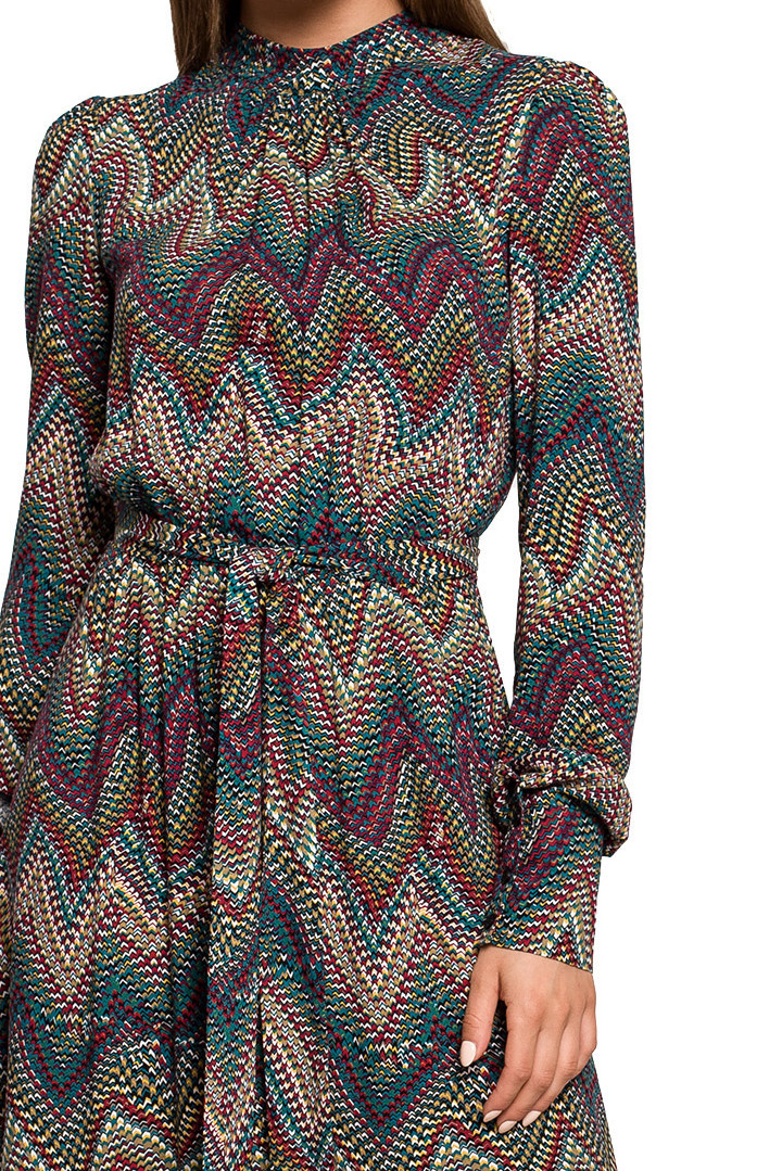 Sukienka maxi z falbaną z wiskozy długi rękaw azteckie wzory m2 S291