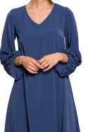 Sukienka midi luźna z dekoltem V długie szerokie rękawy niebieska S273