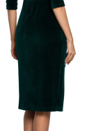 Sukienka welurowa midi dopasowana z szerokim dekoltem M zielona me559