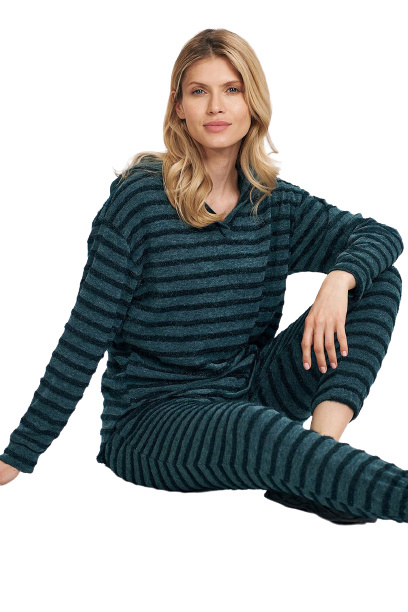 Bluza damska ciepła z kapturem luźny dekolt serek V zielona M812 Bluza damska ciepła z kapturem luźny dekolt serek V zielona M812