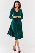 Sukienka midi rozkloszowana wiązana długi rękaw dekolt V zielona A471