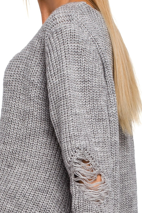 Sweter damski oversize asymetryczy z dziurami szary me473 Sweter damski oversize asymetryczy z dziurami szary me473