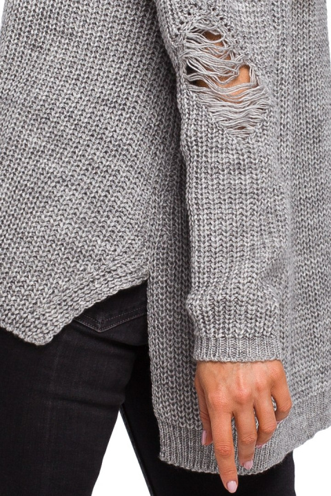 Sweter damski oversize asymetryczy z dziurami szary me473 Sweter damski oversize asymetryczy z dziurami szary me473