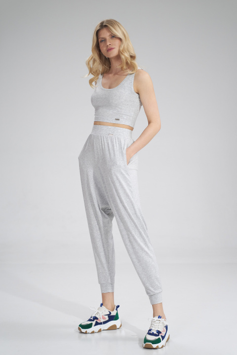 Top damski krótki crop z wiskozy bez rękawów szary melanż M795 Top damski krótki crop z wiskozy bez rękawów szary melanż M795