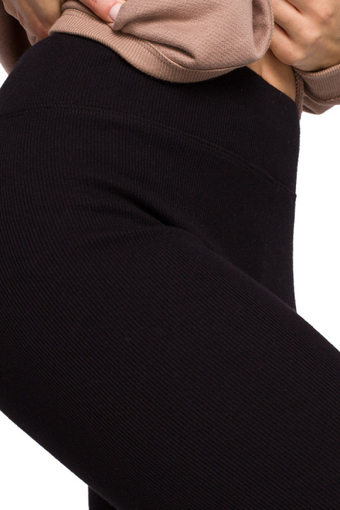 Legginsy damskie typu kolarki krótkie prążkowane czarne B231 Legginsy damskie typu kolarki krótkie prążkowane czarne B231