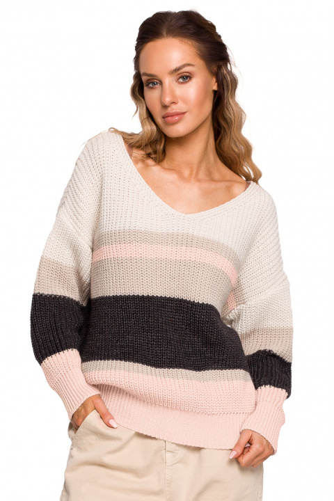 Sweter damski w kolorowe pasy z głębokim dekoltem w serek m2 me686 Sweter damski w kolorowe pasy z głębokim dekoltem w serek m2 me686