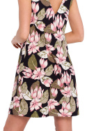Sukienka mini w kwiaty bez rękawów dekolt V na plecach m3 K129