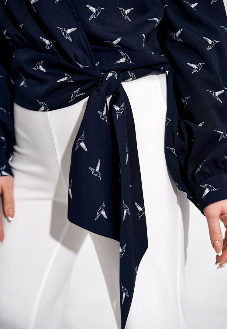 Bluzka damska elegancka kopertowa dekolt V długi rękaw granatowa M868 Bluzka damska elegancka kopertowa dekolt V długi rękaw granatowa M868