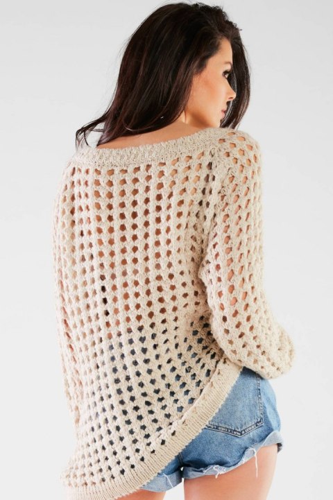 Sweter damski ażurowy oversize dekolt łódka długi rękaw beżowy A450 Sweter damski ażurowy oversize dekolt łódka długi rękaw beżowy A450