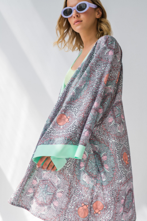 Kimono damskie szlafrok z kolorowym nadrukiem i wiązaniem m3 LA107 Kimono damskie szlafrok z kolorowym nadrukiem i wiązaniem m3 LA107