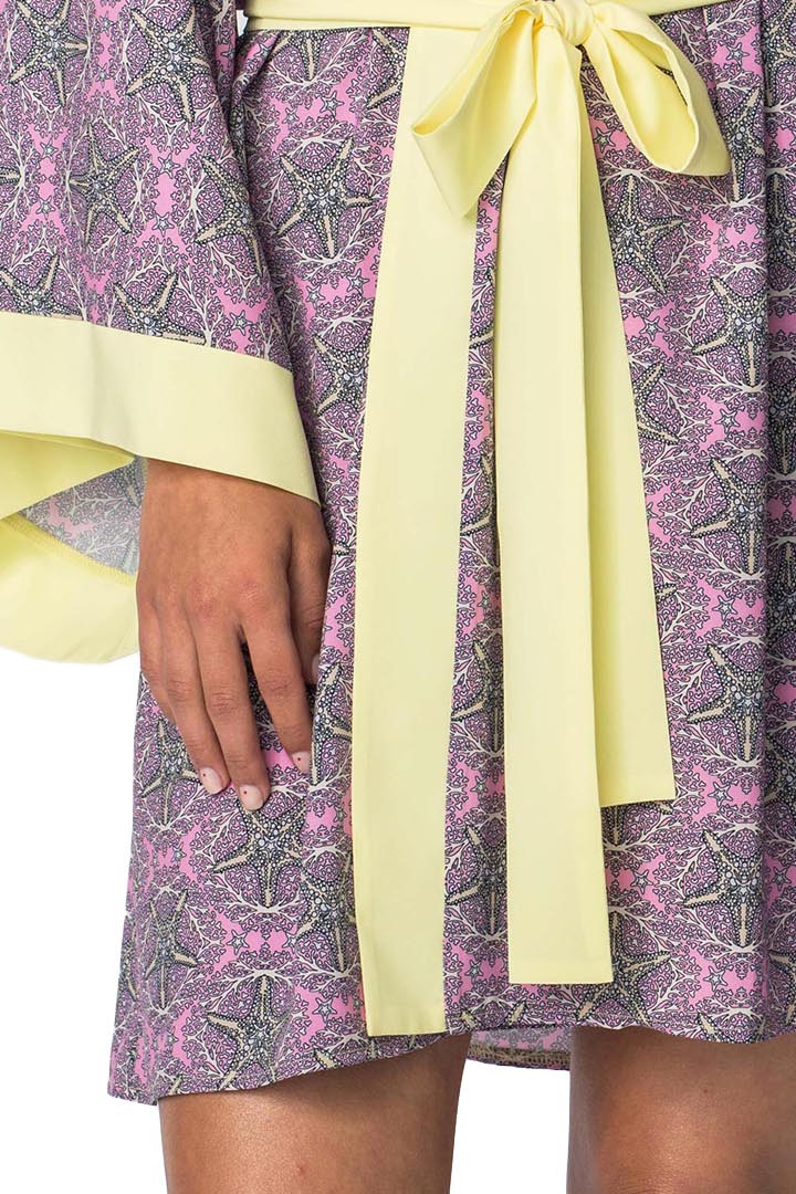 Kimono damskie szlafrok z kolorowym nadrukiem i wiązaniem m2 LA107
