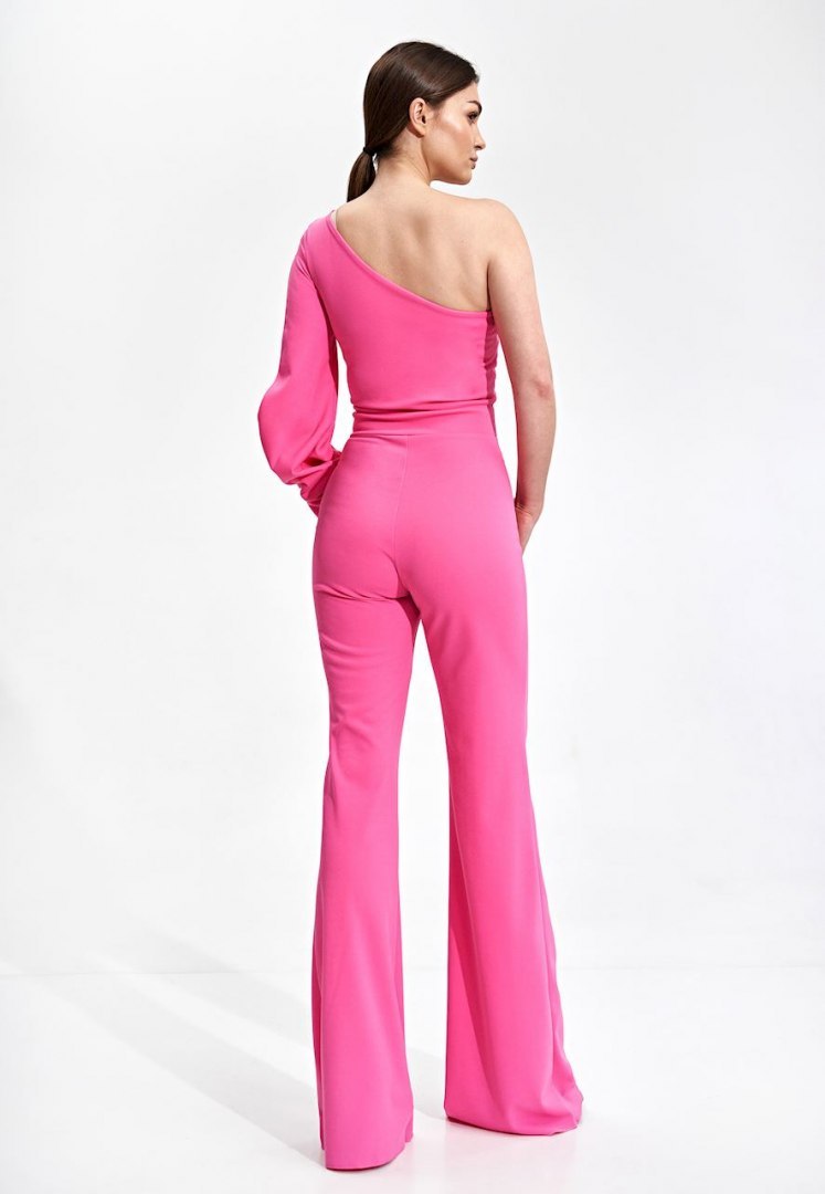Elegancki kombinezon z jednym rękawem spodnie dzwony różowy M870