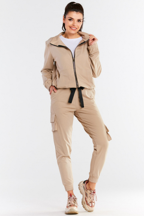 Bluza damska dresowa rozpinana bawełniana z kieszeniami beżowa M246 Bluza damska dresowa rozpinana bawełniana z kieszeniami beżowa M246