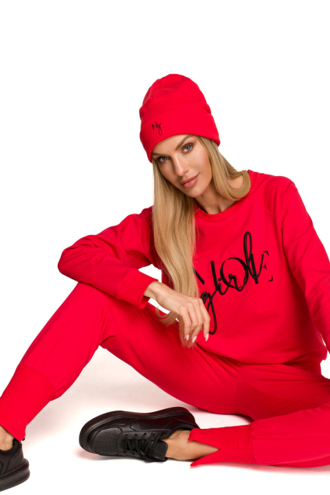 Czapka damska beanie prążkowana z haftem dzianinowa czerwona me709 Czapka damska beanie prążkowana z haftem dzianinowa czerwona me709