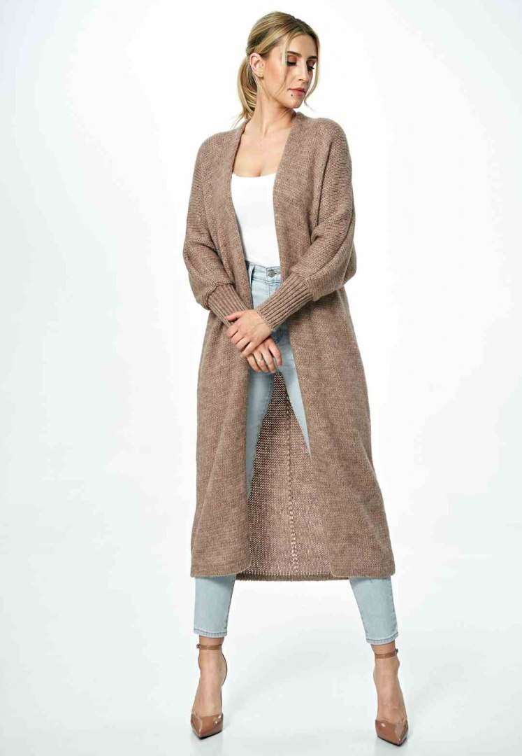 Sweter damski długi bez zapięcia z kimonowym rekawem jasny brąz M885 Sweter damski długi bez zapięcia z kimonowym rekawem jasny brąz M885