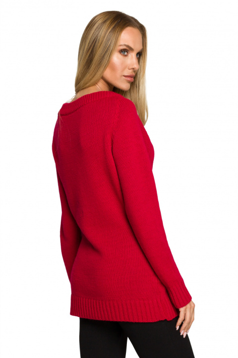 Sweter damski dopasowany z rozcięciem w dekolcie malinowy me711 Sweter damski dopasowany z rozcięciem w dekolcie malinowy me711